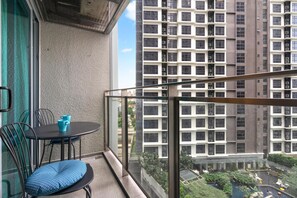 Balcony - Amethyst Dorm KLCC - Hostel (Kuala Lumpur)