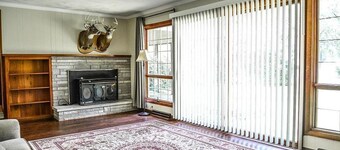 Furnished Home in quiet neighborhood close to everything 1 bedroom available