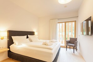 1 bedroom, in-room safe, iron/ironing board, WiFi