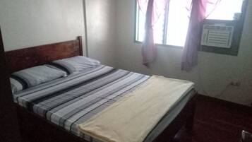5 bedrooms, WiFi, bed sheets