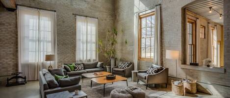 Een televisie en een dvd-speler