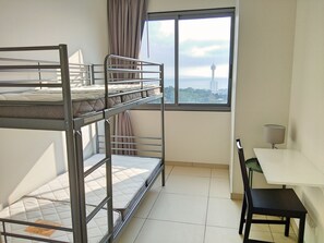 Family Condo, 2 Bedrooms | Bathroom | Shower, rainfall showerhead, hair dryer, towels - Unixx Pattaya Private Residence and Resort (Pattaya)