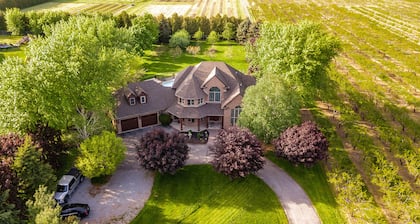 GLOBALSTAY. Unique 5BR Villa. Swimming Pool. HOT TUB