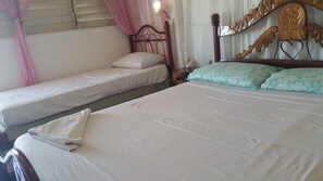 Standard-Dreibettzimmer