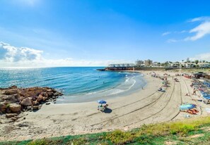 Nära stranden och strandhanddukar