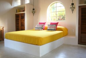 4 bedrooms, in-room safe, iron/ironing board, free WiFi