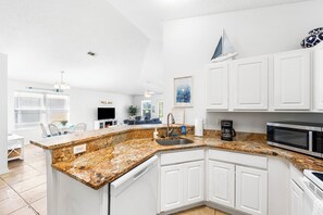 Fridge, microwave, oven, stovetop - Charming Beach Resort Cottage -  Gated with Private Beach Entrance (Destin)