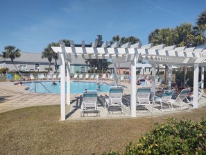 Piscine extérieure, piscine chauffée