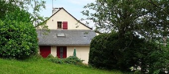 Isolated cottage in the countryside. 5 minutes from all shops