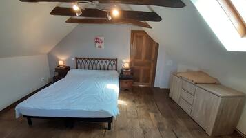 2 camere, ferro/asse da stiro