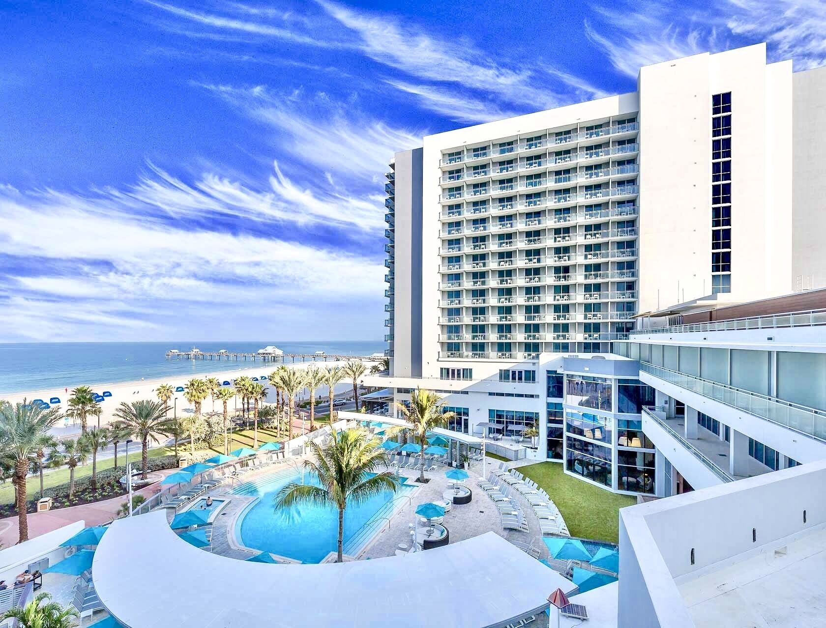 4BR\/4BA - Wyndham Clearwater Beach - Steps To Beach - Big Savings!