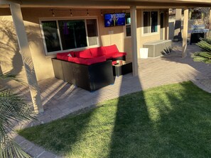 Terrace/patio - Scottsdale Home with large floor plan Private free heated Pool fire pit  (Scottsdale)