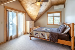 4 bedrooms, in-room safe, iron/ironing board, free WiFi - Luxury Lakeside Living with Sauna; Ski/Golf/Bike/Hike/Kayak (Biwabik)