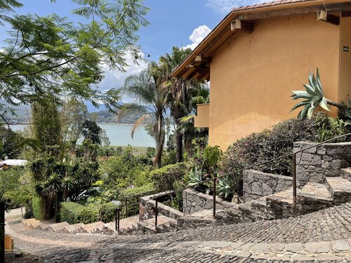 Hotel Villas Paraiso