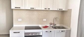 Red Tower Venice - 2 mins from VCE Airport - 15mins from Venice City Centre