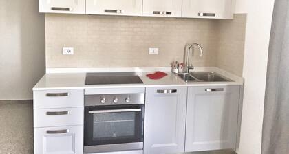 Red Tower Venice - 2 mins from VCE Airport - 15mins from Venice City Centre