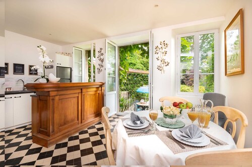 Cottage combining comfort, charm and tradition,  15mn from Mont Saint Michel