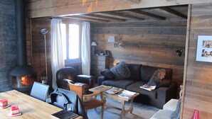 Smart TV, fireplace, DVD player, stereo - Charming, peaceful chalet in the 3-star village of Argentière (Argentière)