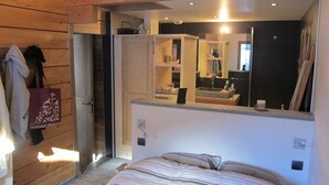 3 bedrooms, travel crib, WiFi (free), bed sheets - Charming, peaceful chalet in the 3-star village of Argentière (Argentière)