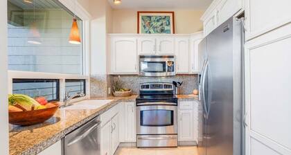 KBV 33G2 Renovated 1BD OceanFront Villa w Pool AC