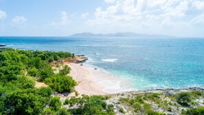 Exclusive Villa | Beach/ocean view