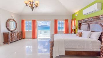 Exclusive Villa | 4 bedrooms, free WiFi, bed sheets