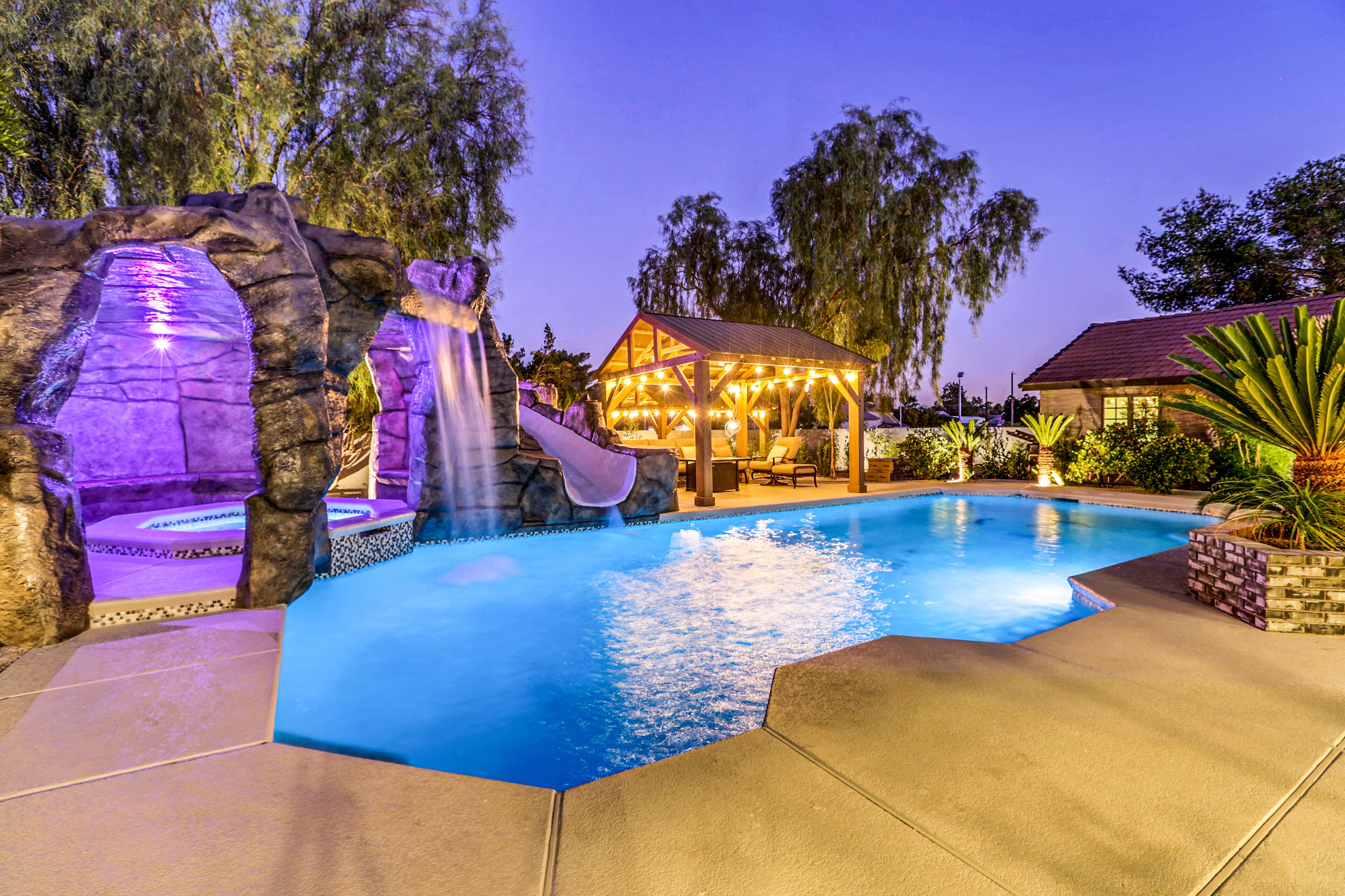 Piscine extérieure, piscine chauffée