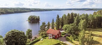 Nice home in årjäng with WiFi