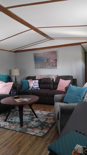 Cute and Quiet Hide-A-way