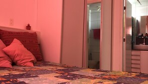 2 quartos, escrivaninha, Wi-Fi, roupa de cama