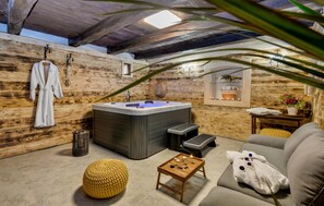 Spa - Gorgeous home in Kupljenovo (Kupljenovo)