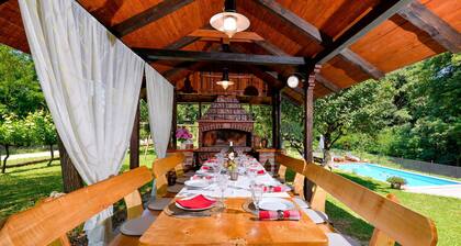 Cozy home in Kupljenovo
