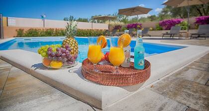 Nice home in Kozino with WiFi