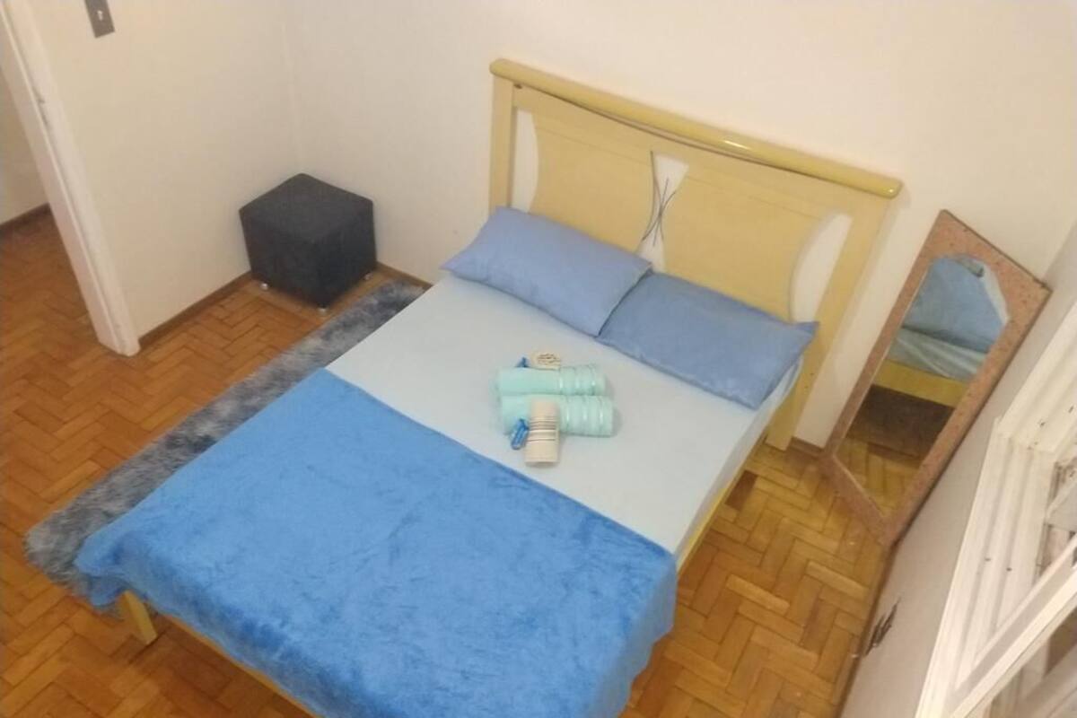 Tidao | Tabla de planchar con plancha, wifi gratis y ropa de cama