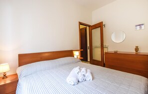 Free WiFi - Beach front apartment in Chiavari with WiFi (Chiavari)