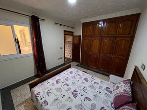 3 habitaciones, escritorio y wifi gratis 