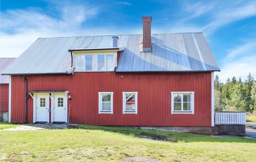 Amazing apartment in Vetlanda with sauna