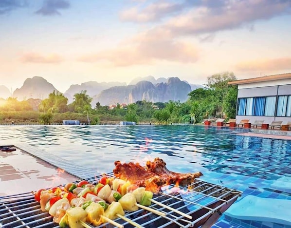 Udendørs pool