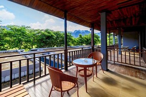 Deluxe Double A with Balcony | Balcony view