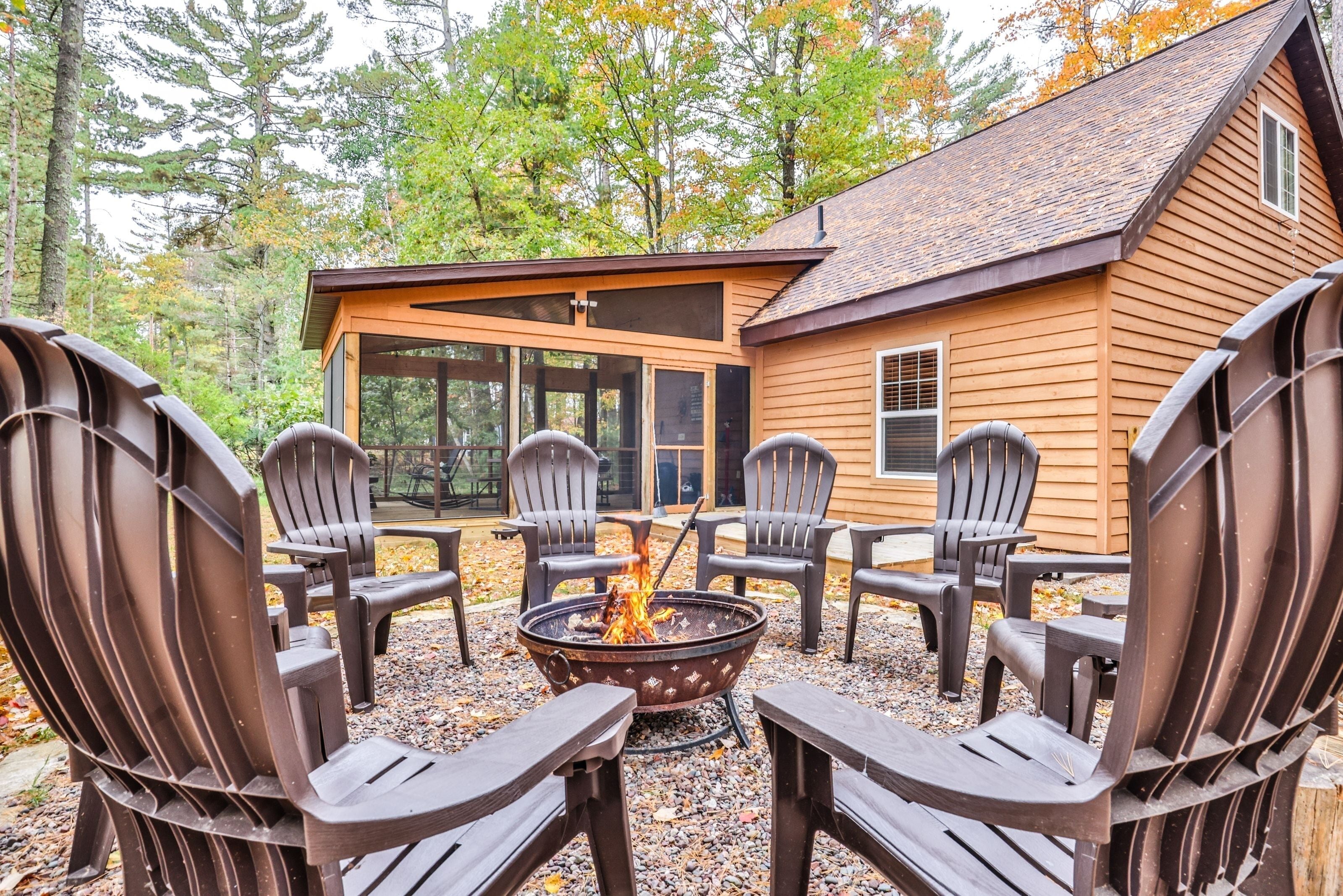 Year Round Luxury Cottage  - Eagle River