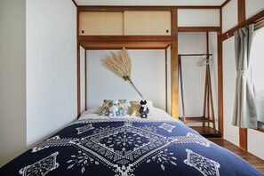 Private Vacation Home | Free WiFi - Comma House Nakano (Tokyo)