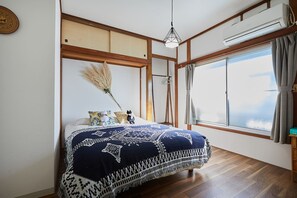 Private Vacation Home | Free WiFi