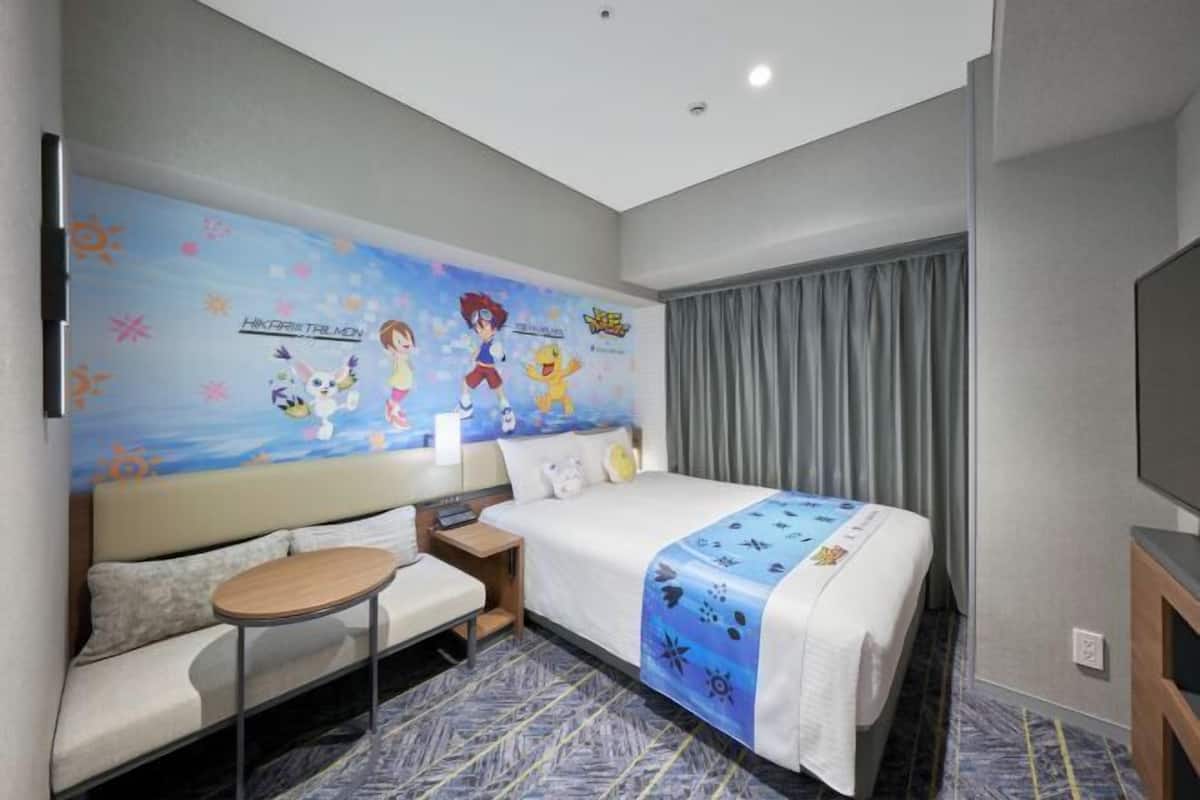 Down duvets, in-room safe, desk, laptop workspace