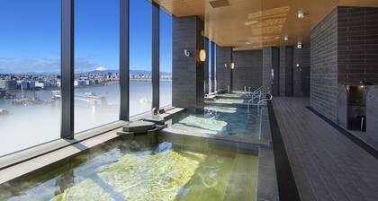 Hotel Villa Fontaine Premier Haneda Airport - Directly connected to Haneda Airport Terminal 3