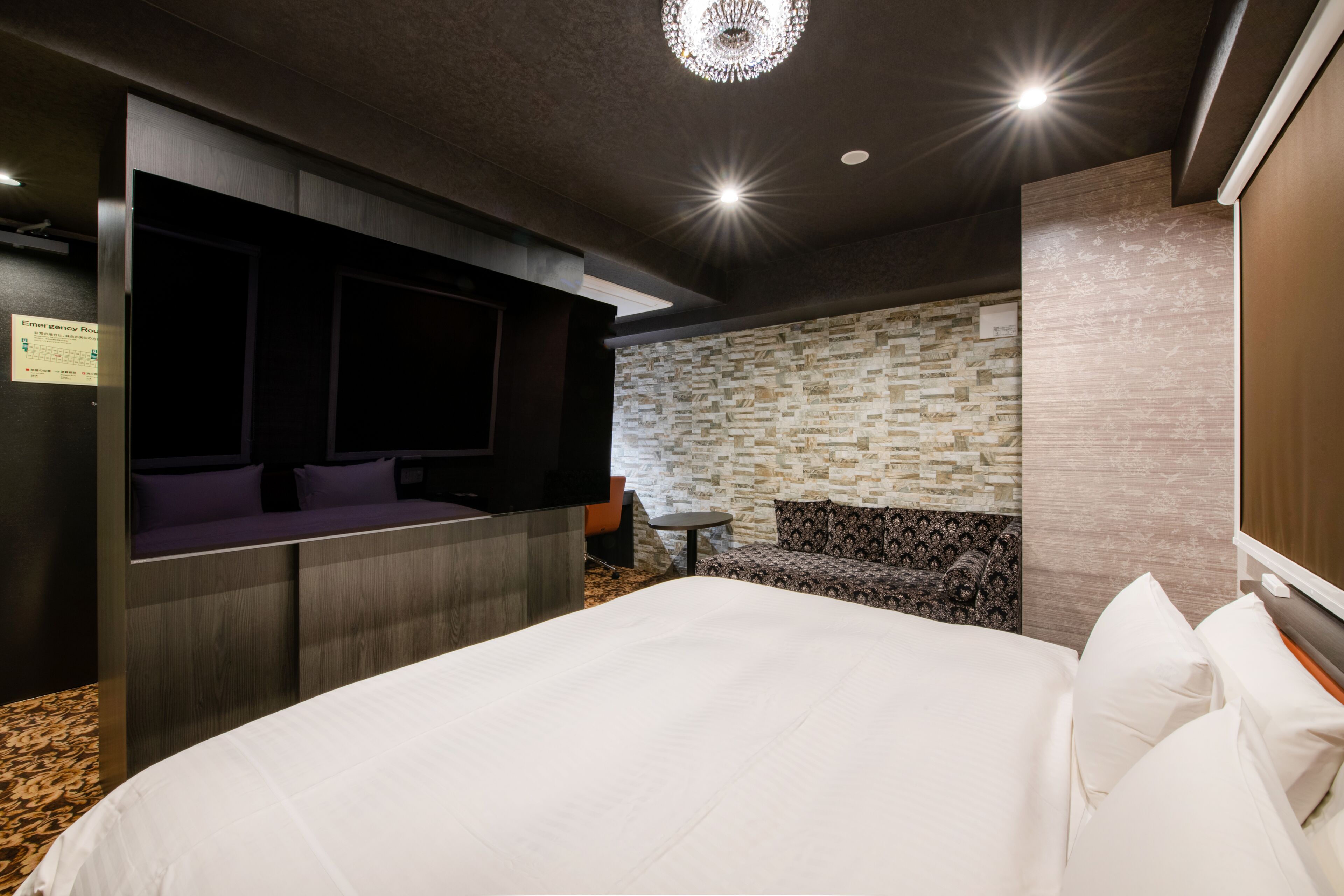 Executive King Room | Down duvets, desk, laptop workspace, blackout curtains