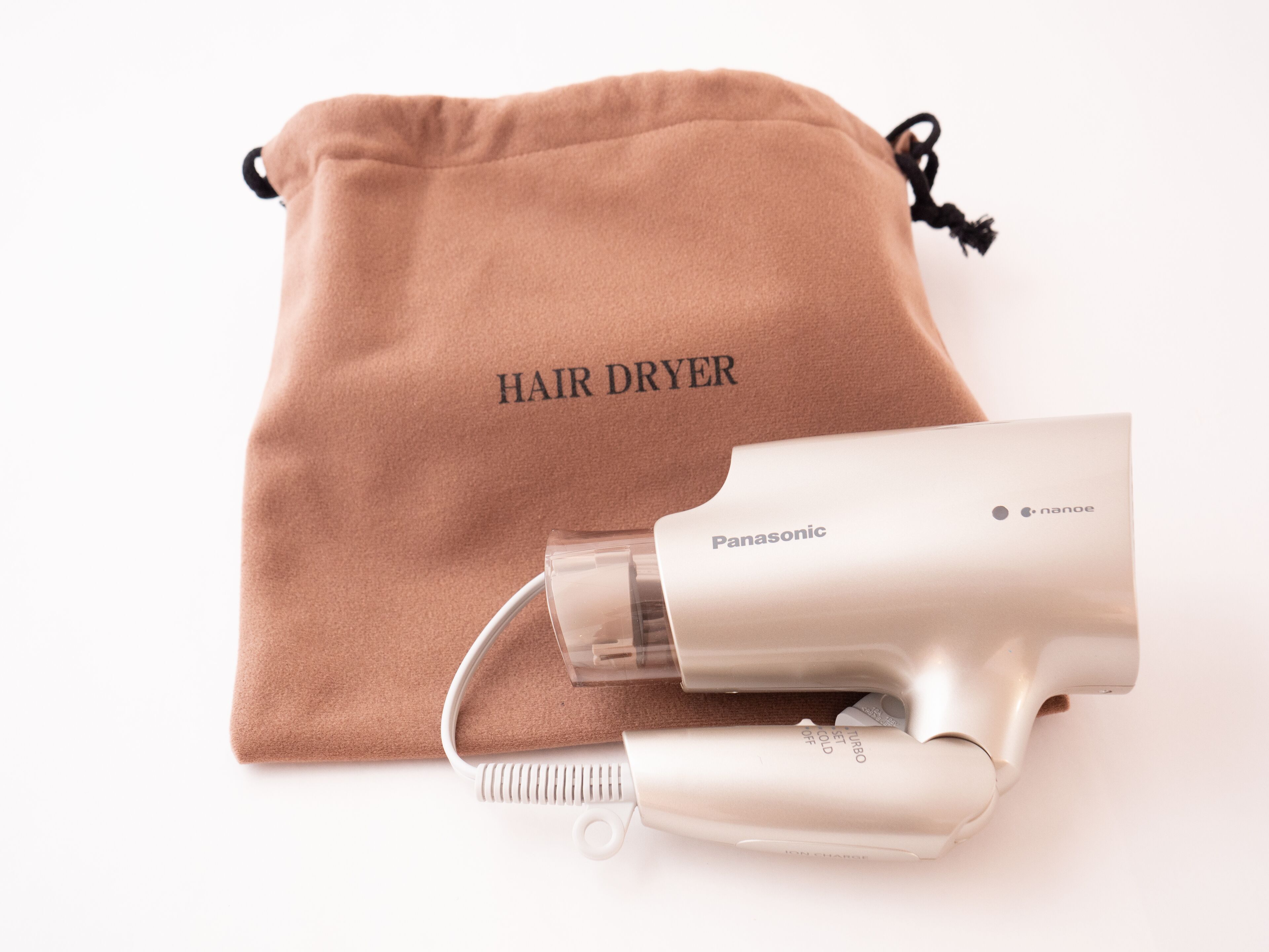 separate bathtub and shower, free toiletries, hair dryer, slippers