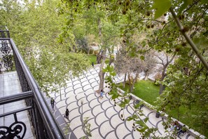 View from property - La Casa Nizami Hotel (Baku)