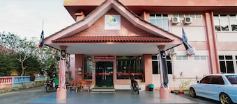Hotel O Pelangi Marang