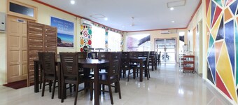 Hotel O Pelangi Marang