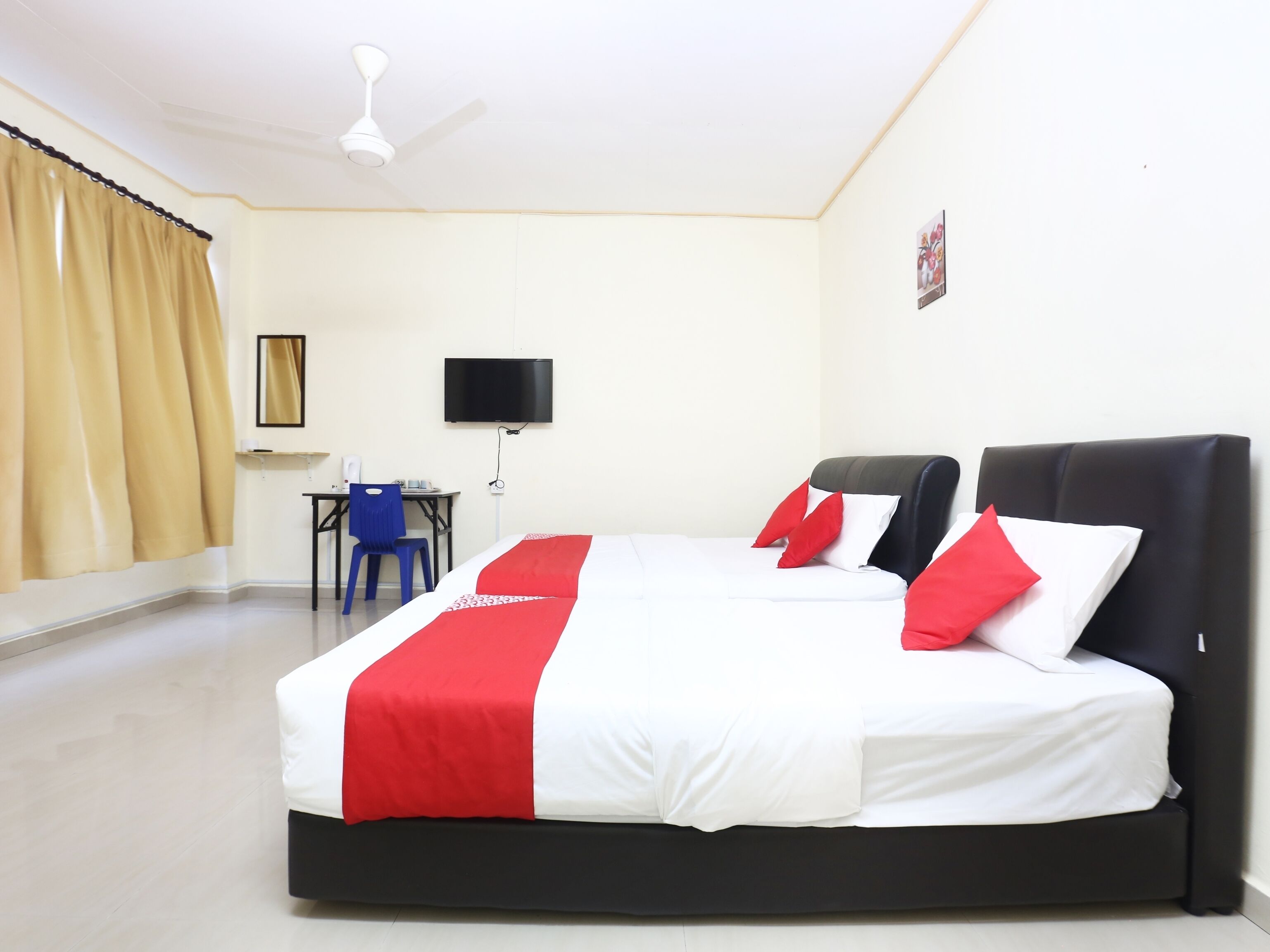 Superior Suite | Free WiFi, bed sheets